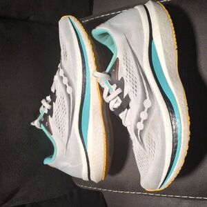 Saucony ENDORPHIN SPEED 2